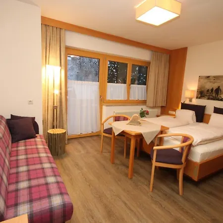 Guest house Haus Alexander Schladming