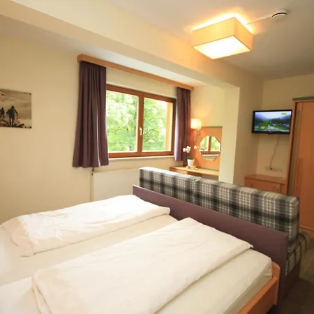 Haus Alexander Guest house