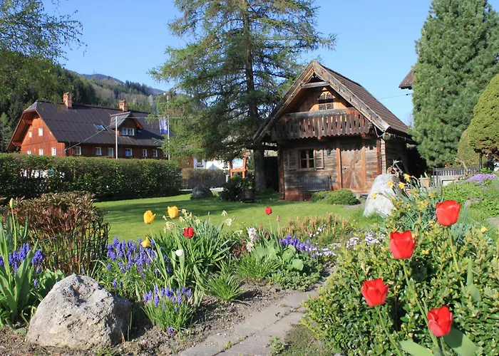 Haus Alexander Pensión 4*